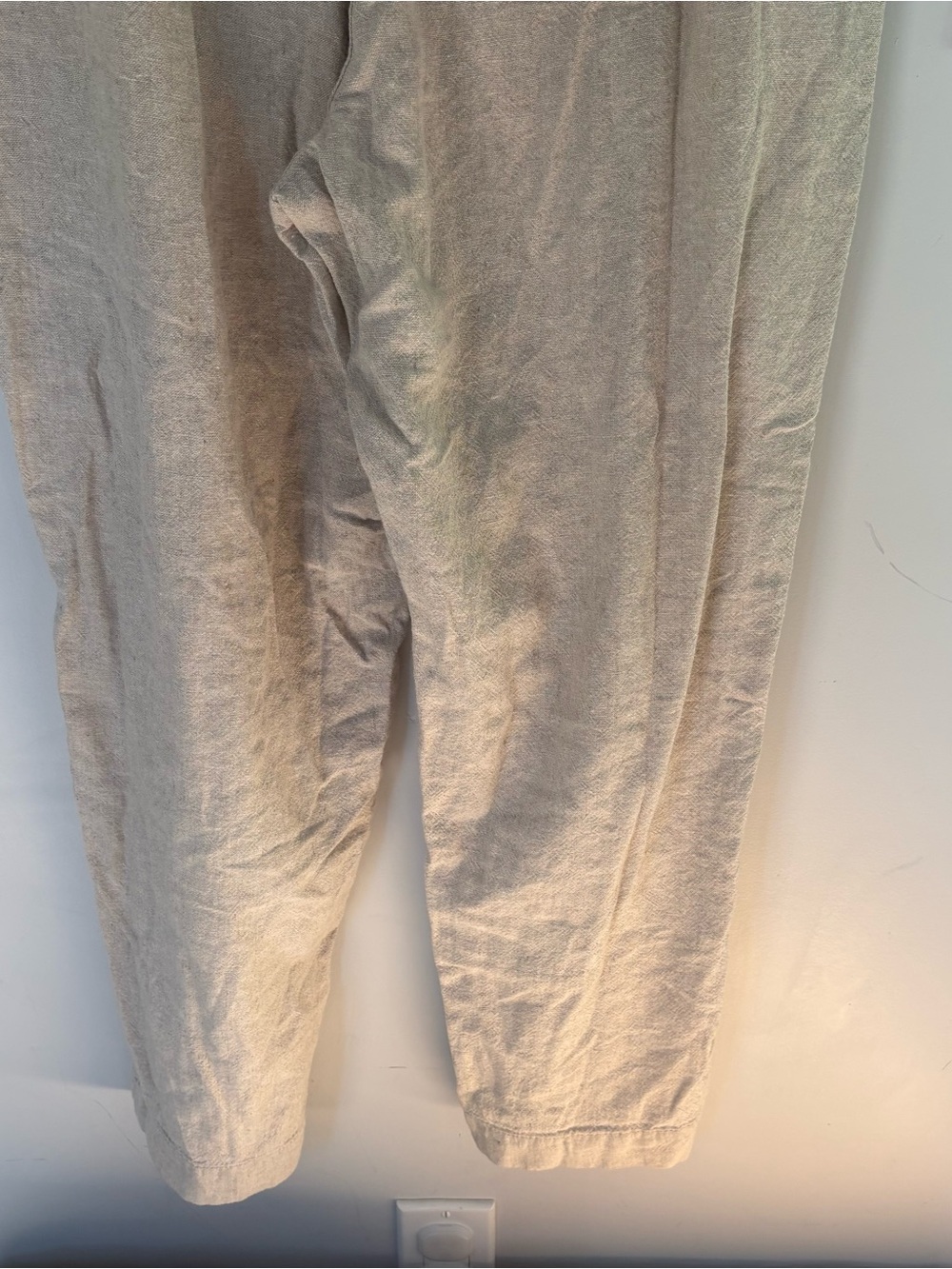 Old Navy Straight Leg Pants in Light Beige Size Large - Picture 8 of 9